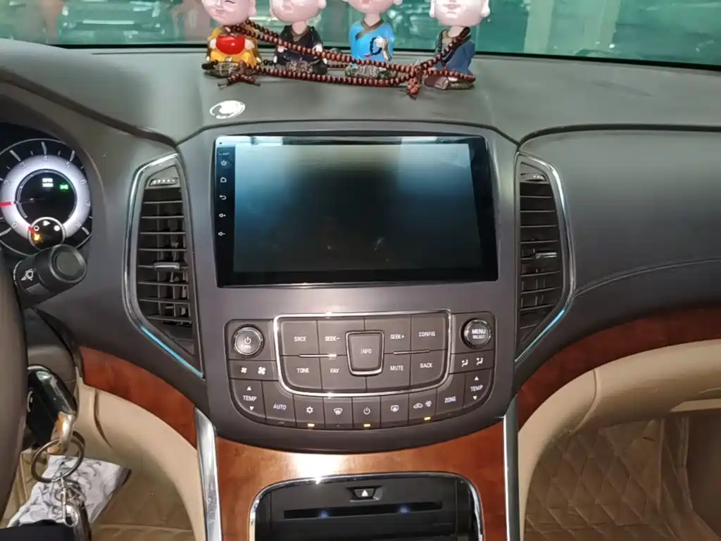 Roewe 950 — миниатюра 13