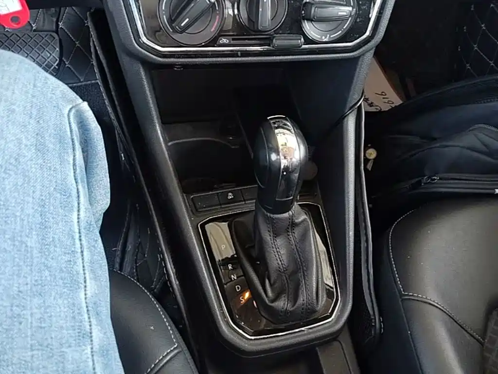 Jetta VA3 — миниатюра 14