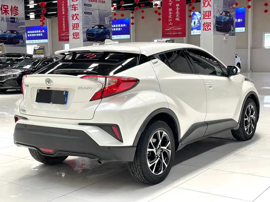 TOYOTA C HR
