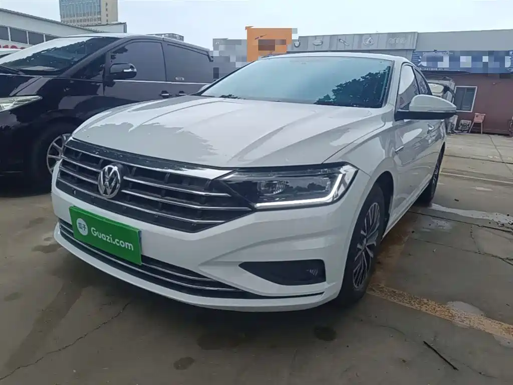 Volkswagen Sagitar 2021