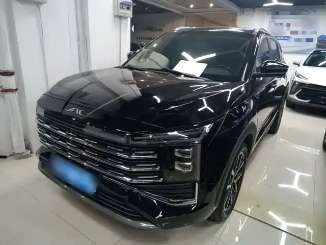 2024 JAC X8 Plus