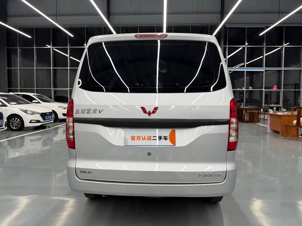 Wuling Hongguang V — миниатюра 10