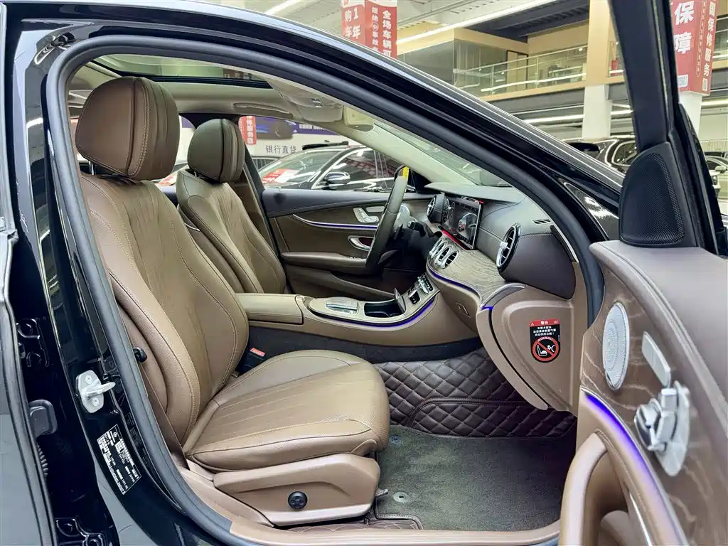 Mercedes-Benz E-Class E 2019 E 300 L Fashion