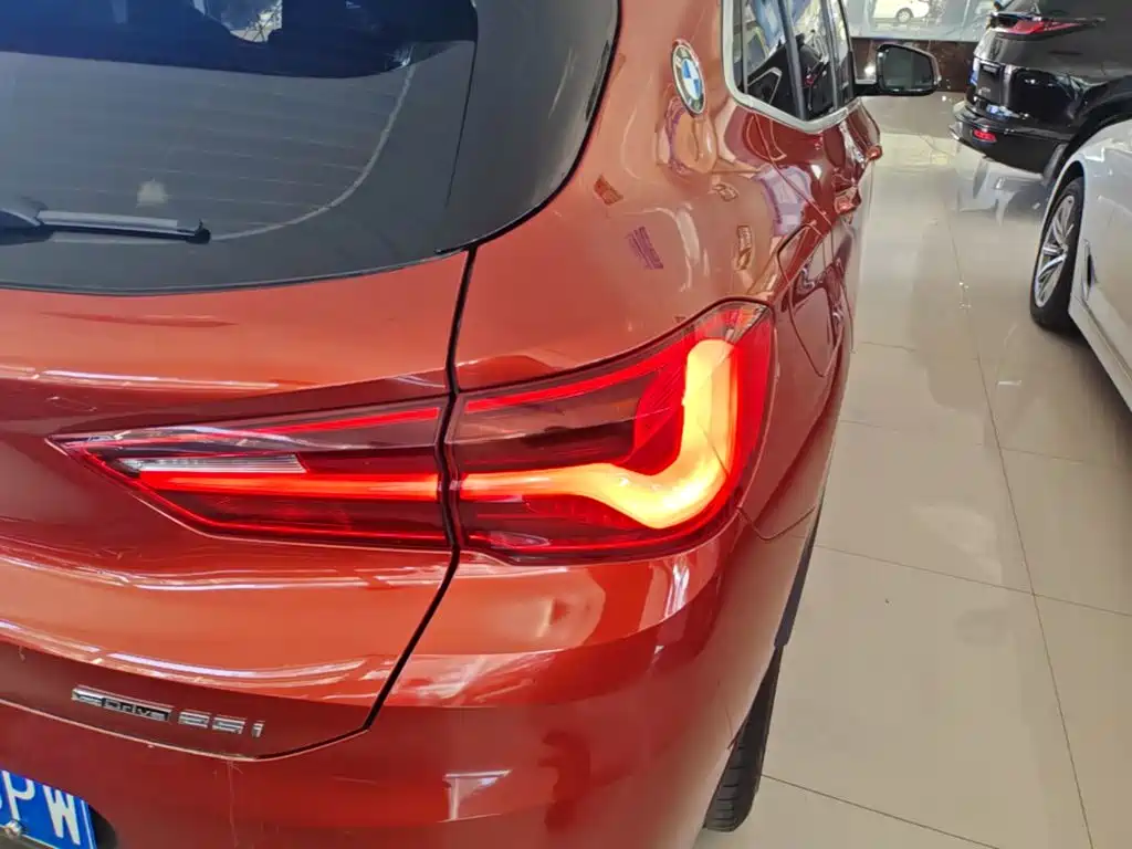 BMW X2 (Import) — миниатюра 8