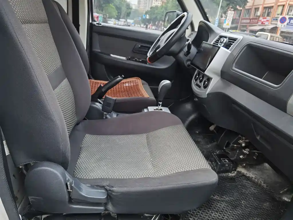 CHANGAN CHANGAN STAR 9EV