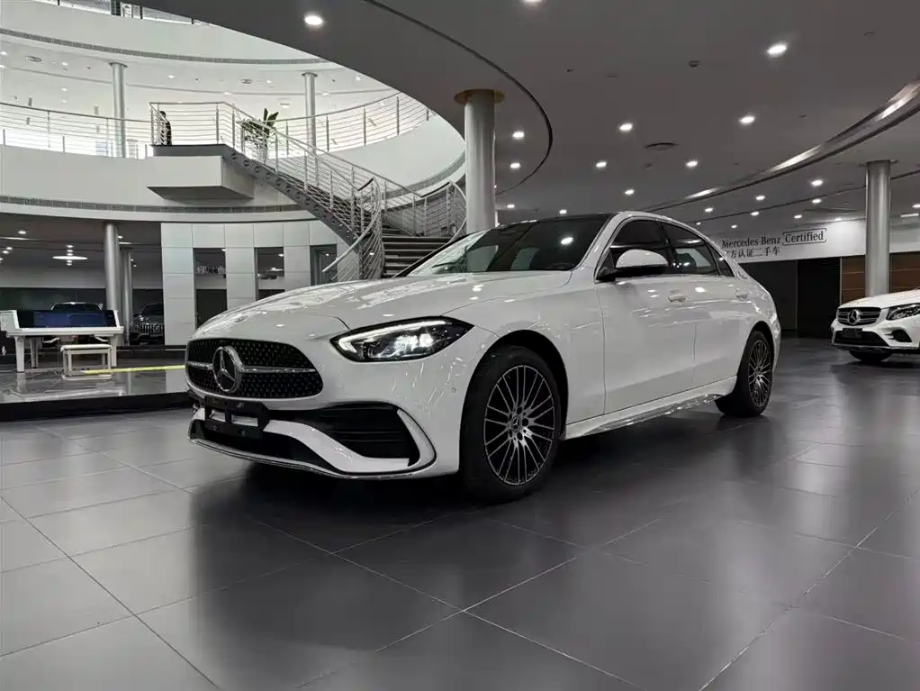 奔驰C级 2022款 C 260 L 运动版 2023