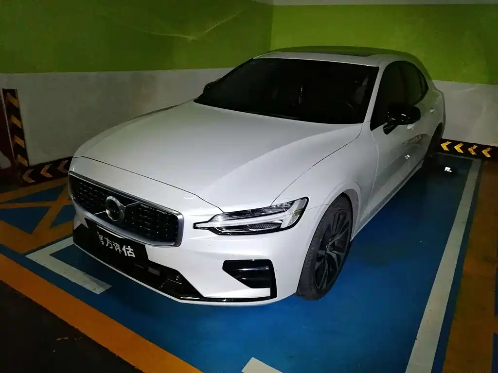 Volvo S60 2020