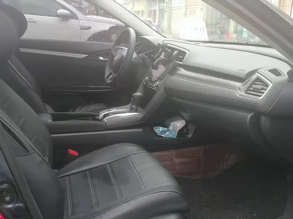 Honda Civic 2019 220TURBO CVT V