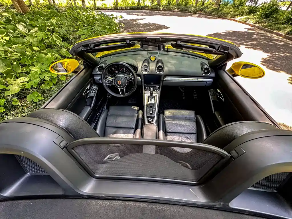Porsche 718 2018 Boxster 2.0T