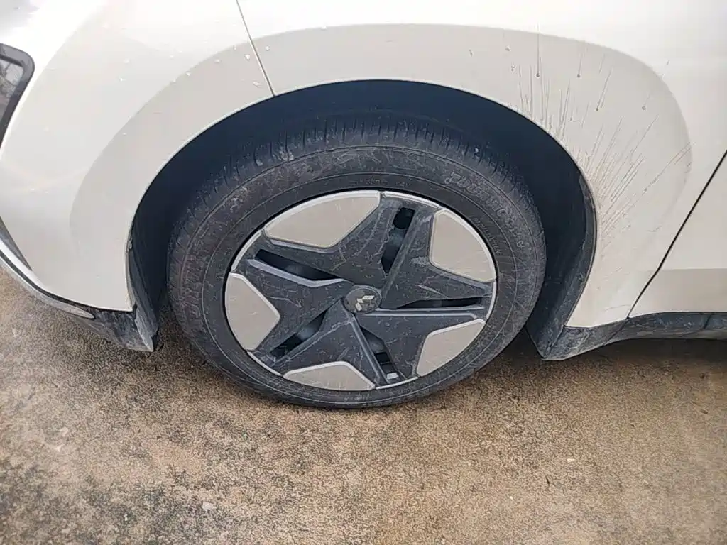 Wuling 五菱E5 — миниатюра 23