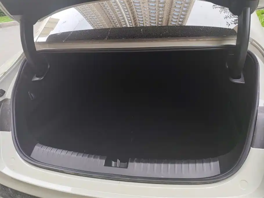 Xiaomi SU7 2026 Standard