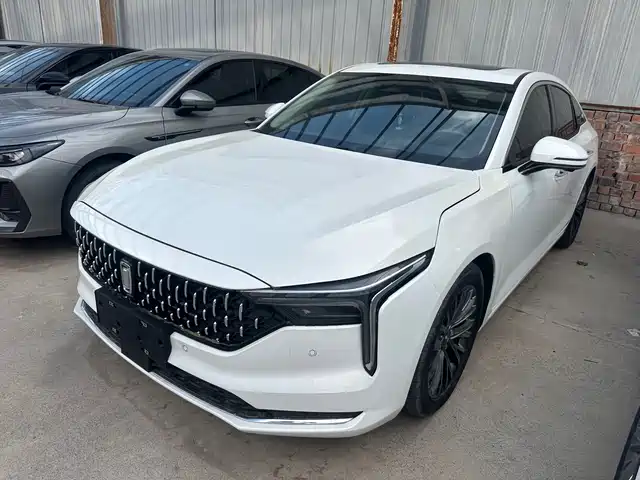 2022 Bestune B70
