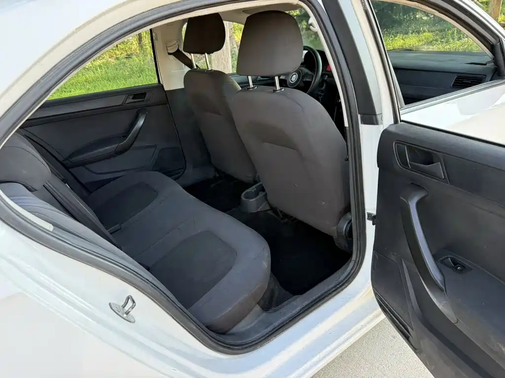 Volkswagen Santana 2013 1.4L MT