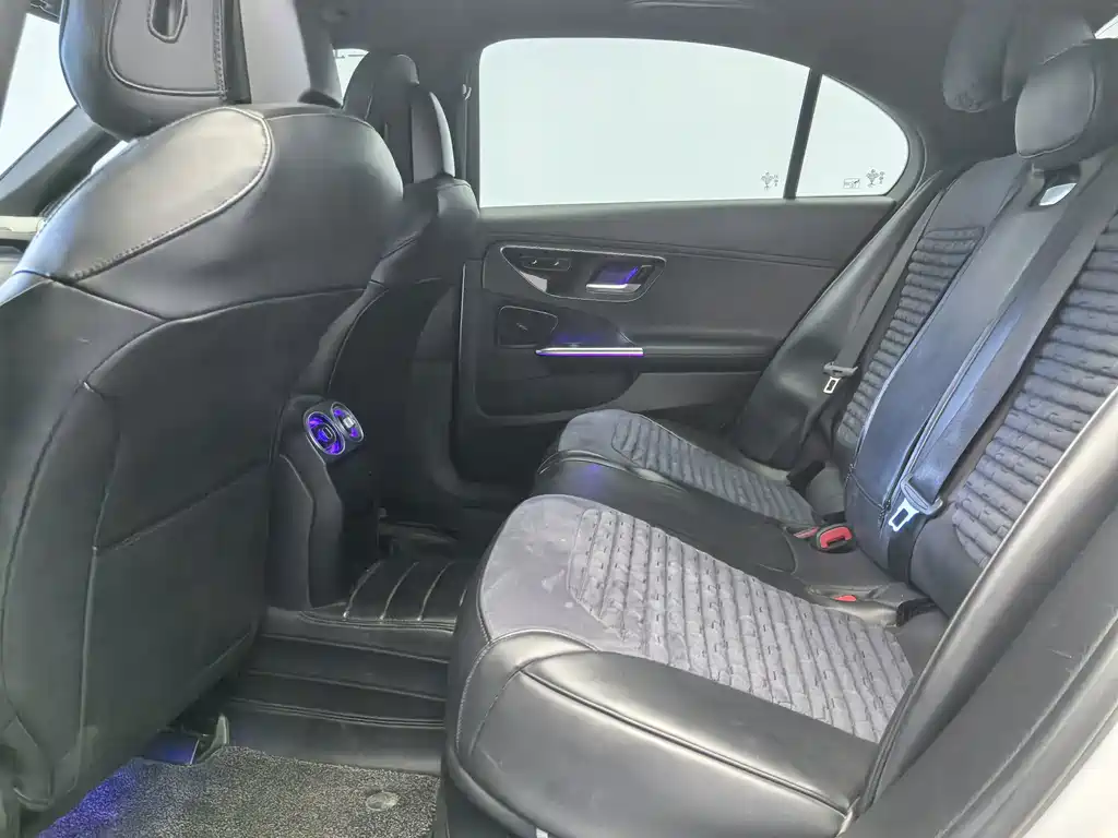 Mercedes-Benz C-Class New Energy — миниатюра 15