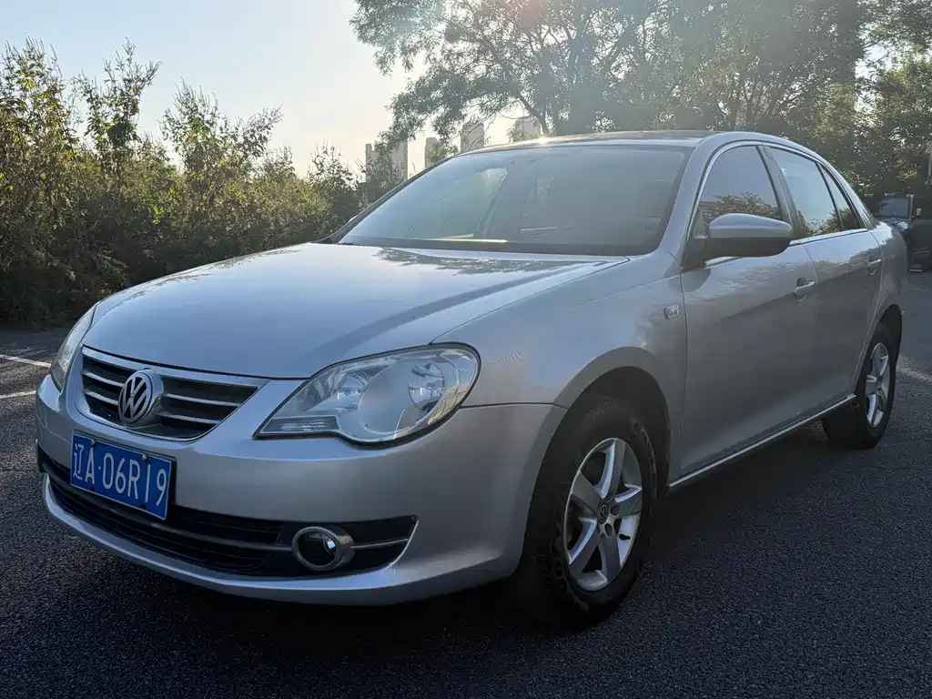 Volkswagen Bora 2008 1.6L MT Comfort