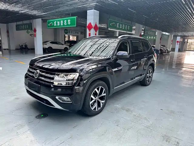 VOLKSWAGEN TOURANG 2019