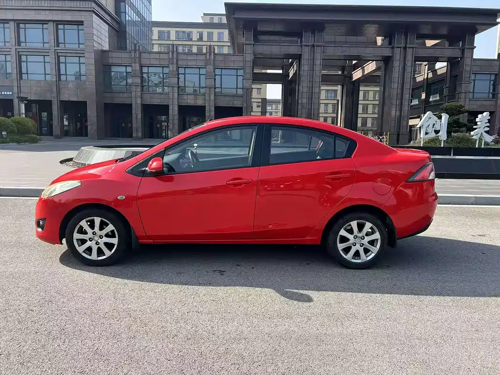 Mazda 2 011 1.5L MT Fashion