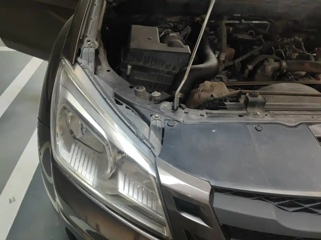 Isuzu RE-MAX Ruimai — миниатюра 20
