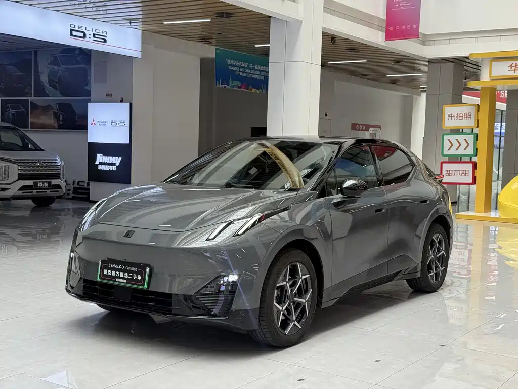 Lynk & Co Z20 2025