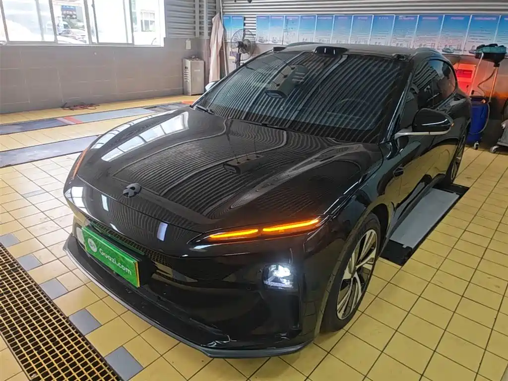 Nio ET5T 2024