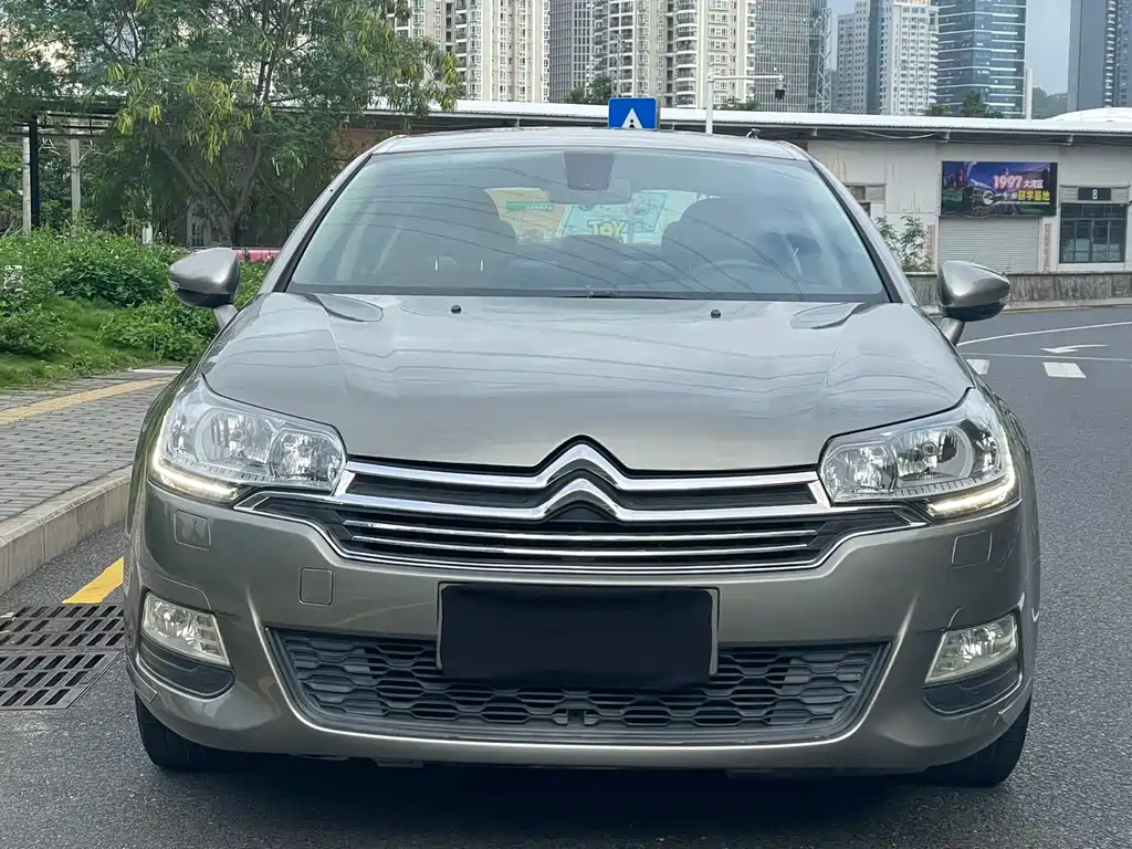 Citroen C5 2013 2.0L AT Premium
