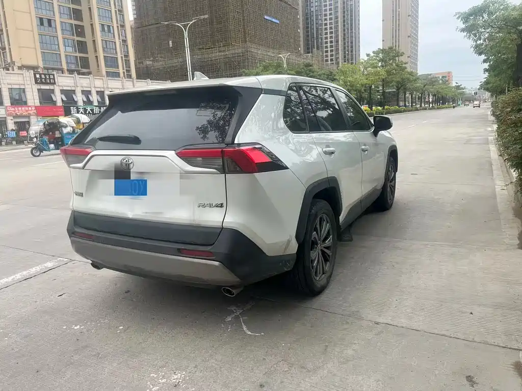 TOYOTA RAV4 RONGFANG