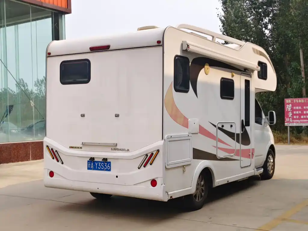 MAXUS V80 RV — миниатюра 8