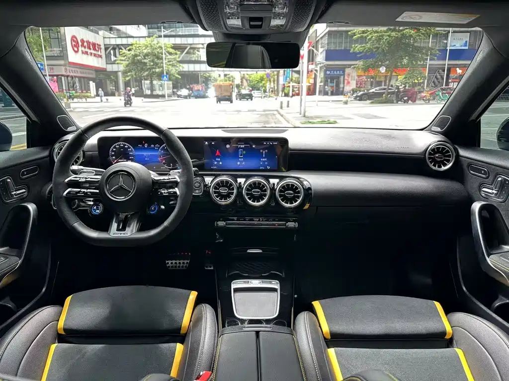 MERCEDES-BENZ  A CLASS AMG