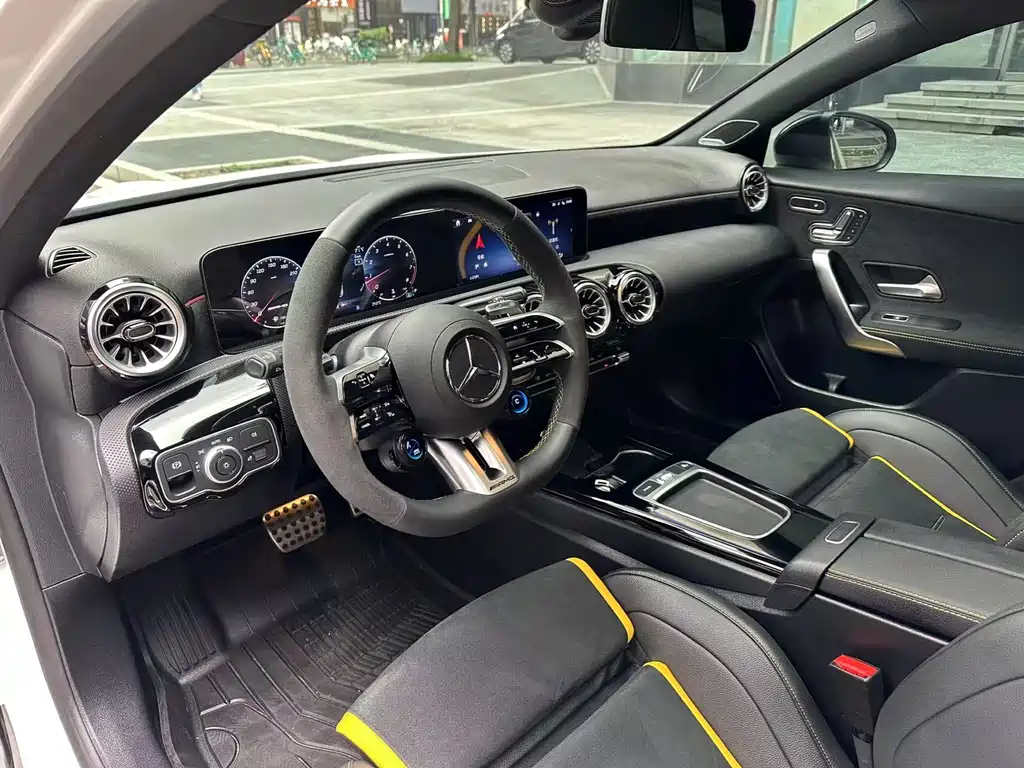 MERCEDES-BENZ  A CLASS AMG