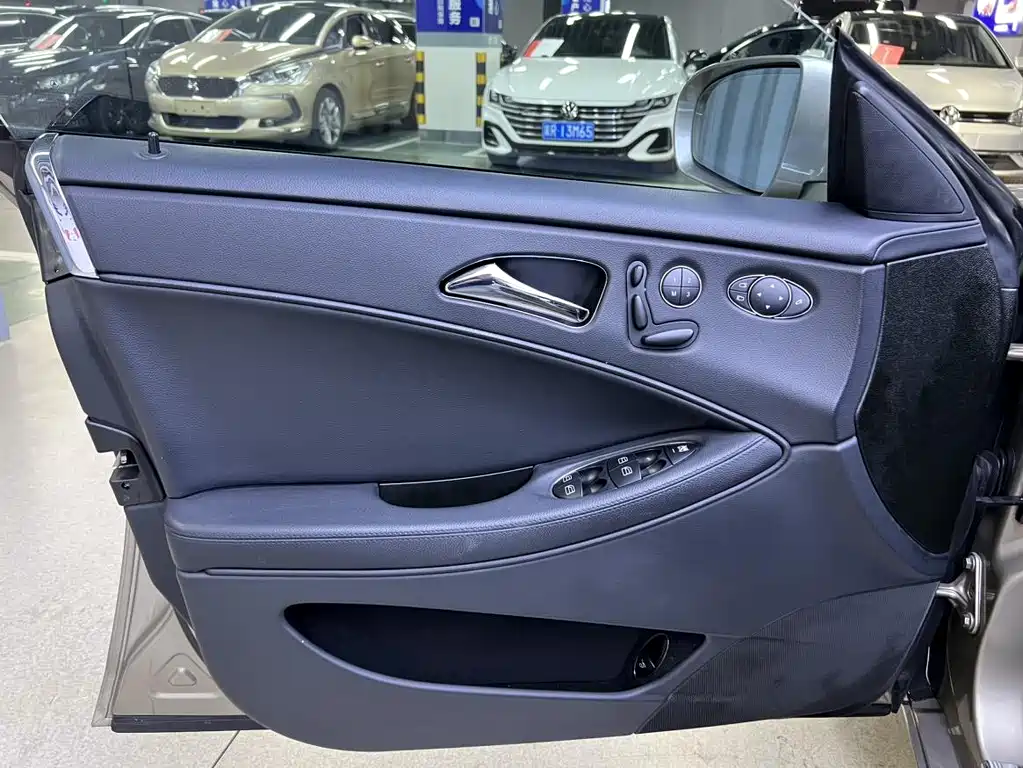 Mercedes-Benz CLS CLS 300, фото 13
