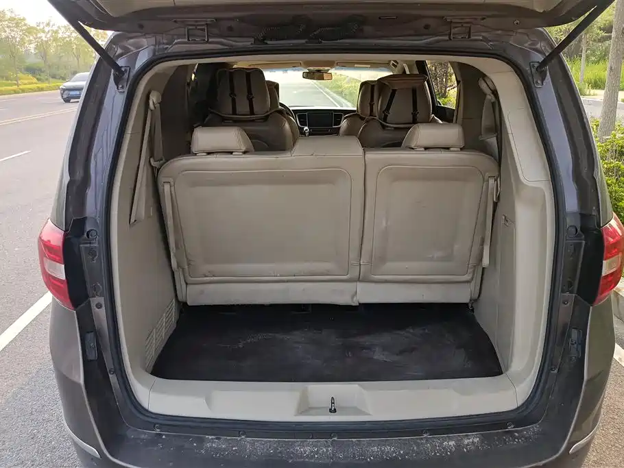 Buick GL8 2015 2.4L Luxury Premium