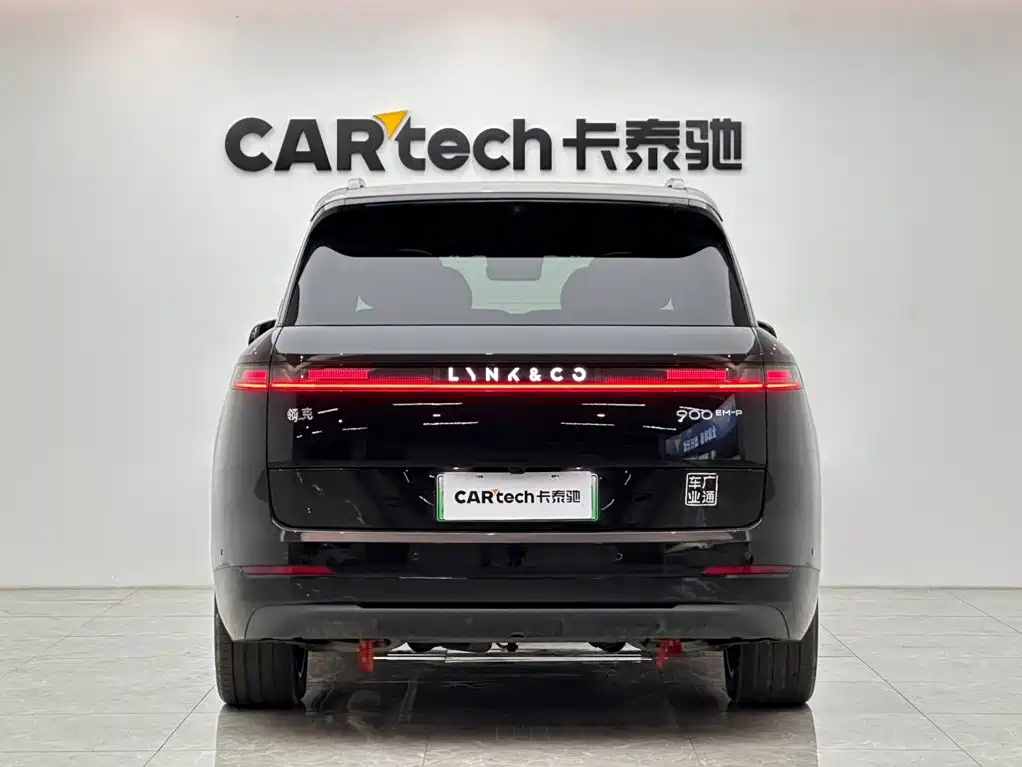 Lynk & Co 900 — миниатюра 4