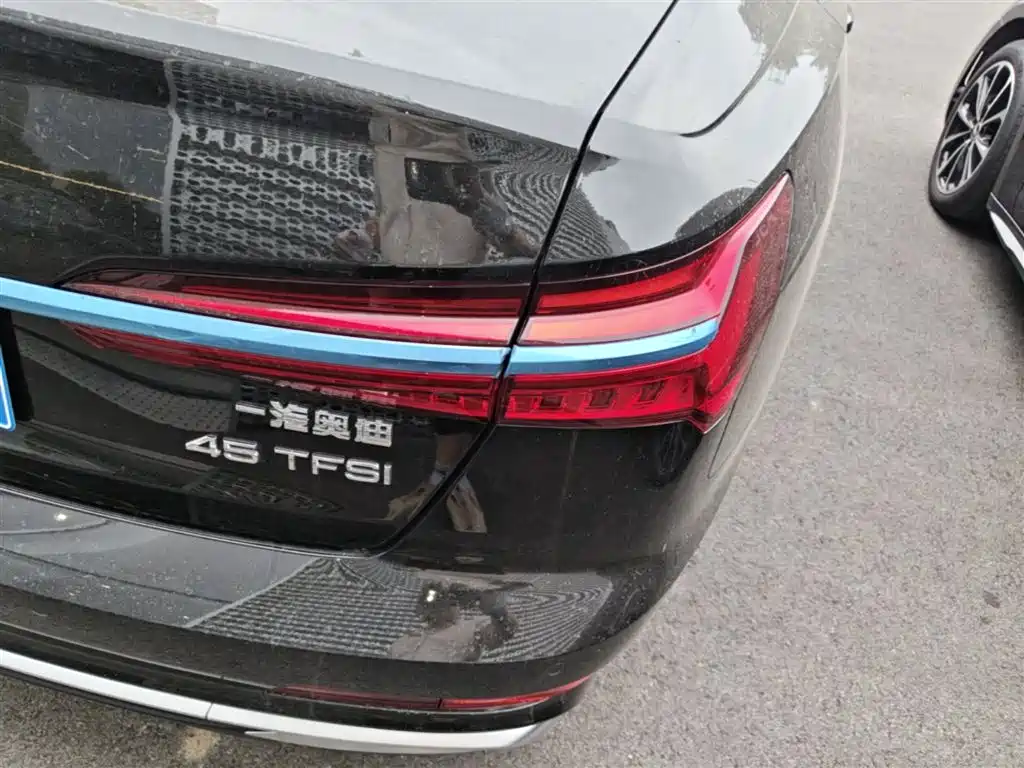 Audi A6L 2026 45 TFSI