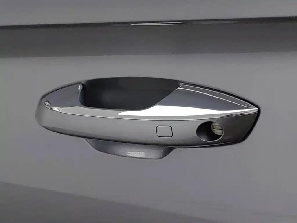 BYD PLUS — миниатюра 18