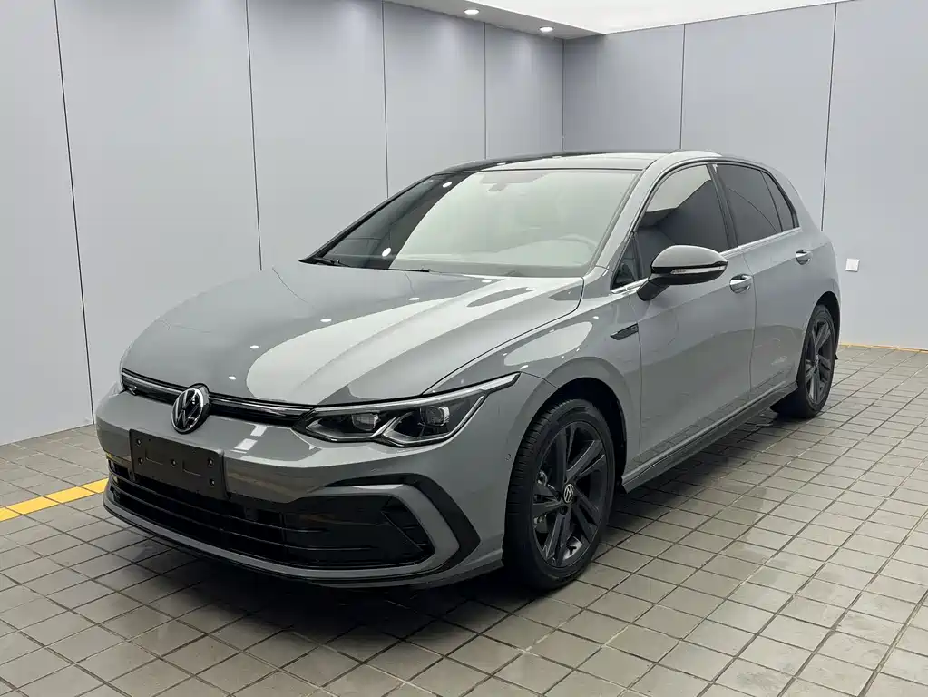 Volkswagen Golf 2023