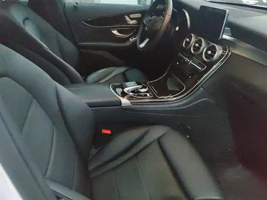 Mercedes-Benz GLC 2016 GLC 260 4MATIC Luxury