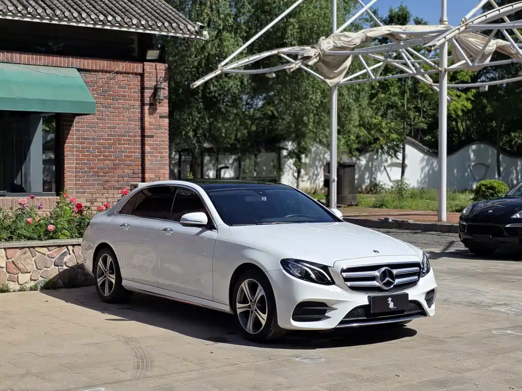 Mercedes-Benz E-Class E 2020 E 260 L Sport