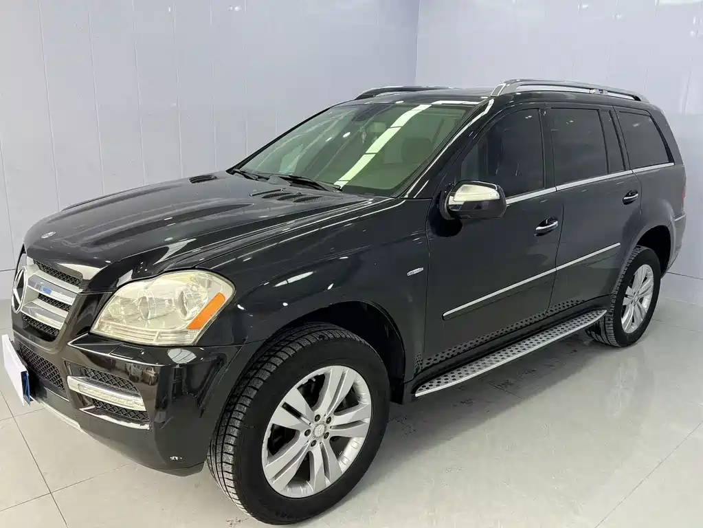 Mercedes-Benz GL-Class 2010