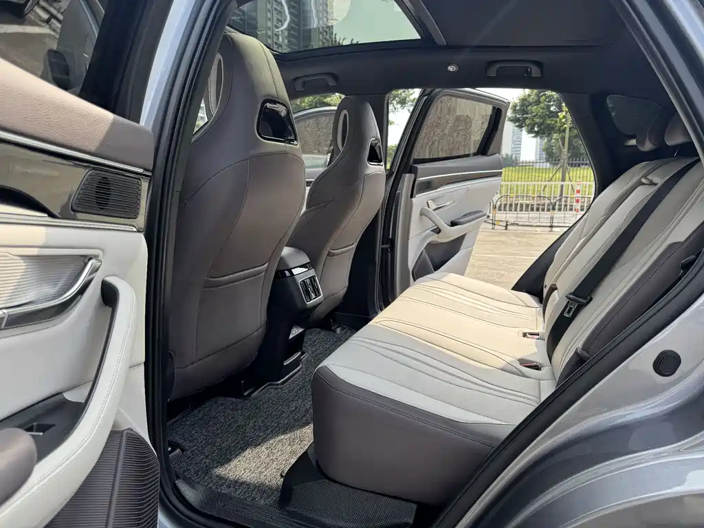 BYD Song Plus PLUS 2025 EV 520km Luxury
