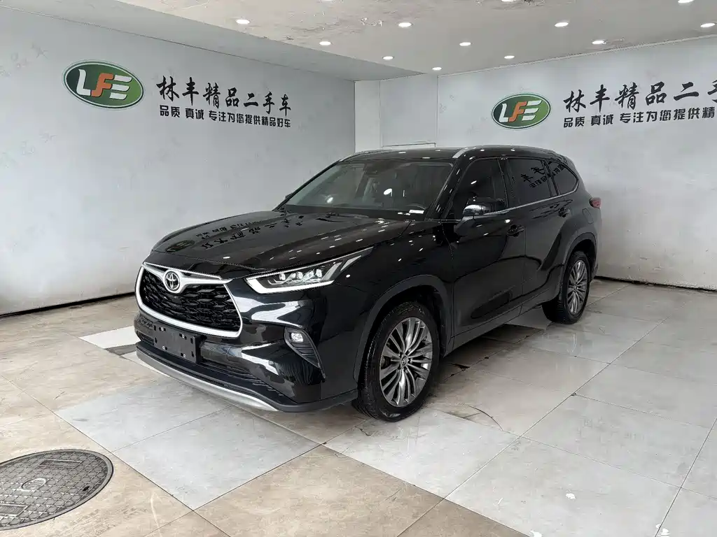 Toyota Highlander 2024