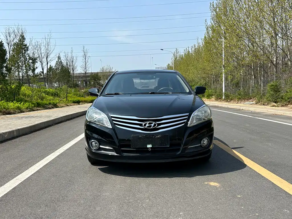 Hyundai Elantra 2011 1.6L AT Comfort