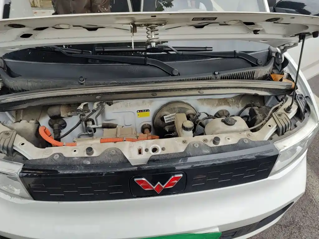 Wuling MINIEV — миниатюра 16