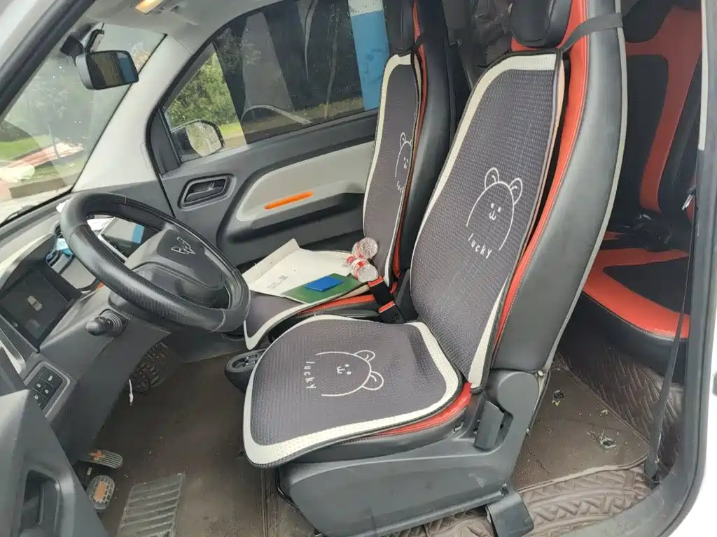 Wuling MINIEV — миниатюра 11