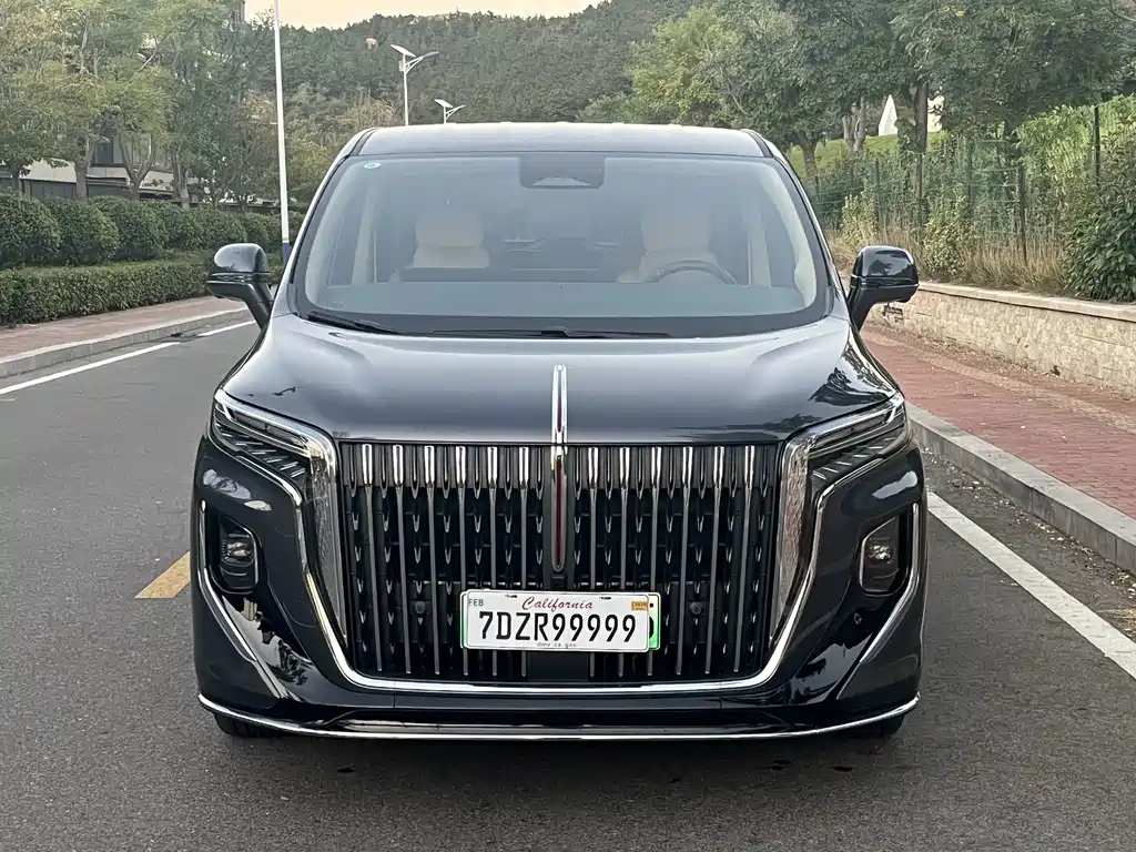 Hongqi Hongqi HQ9 PHEV — миниатюра 3