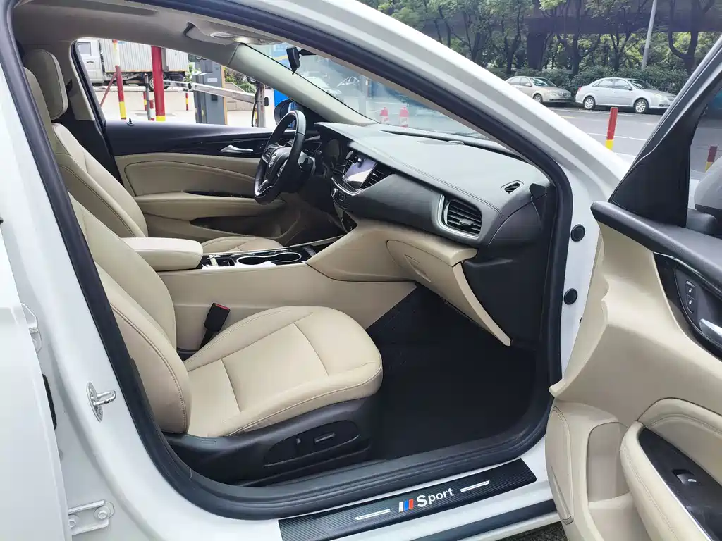 Buick Regal 2020 552T Elite