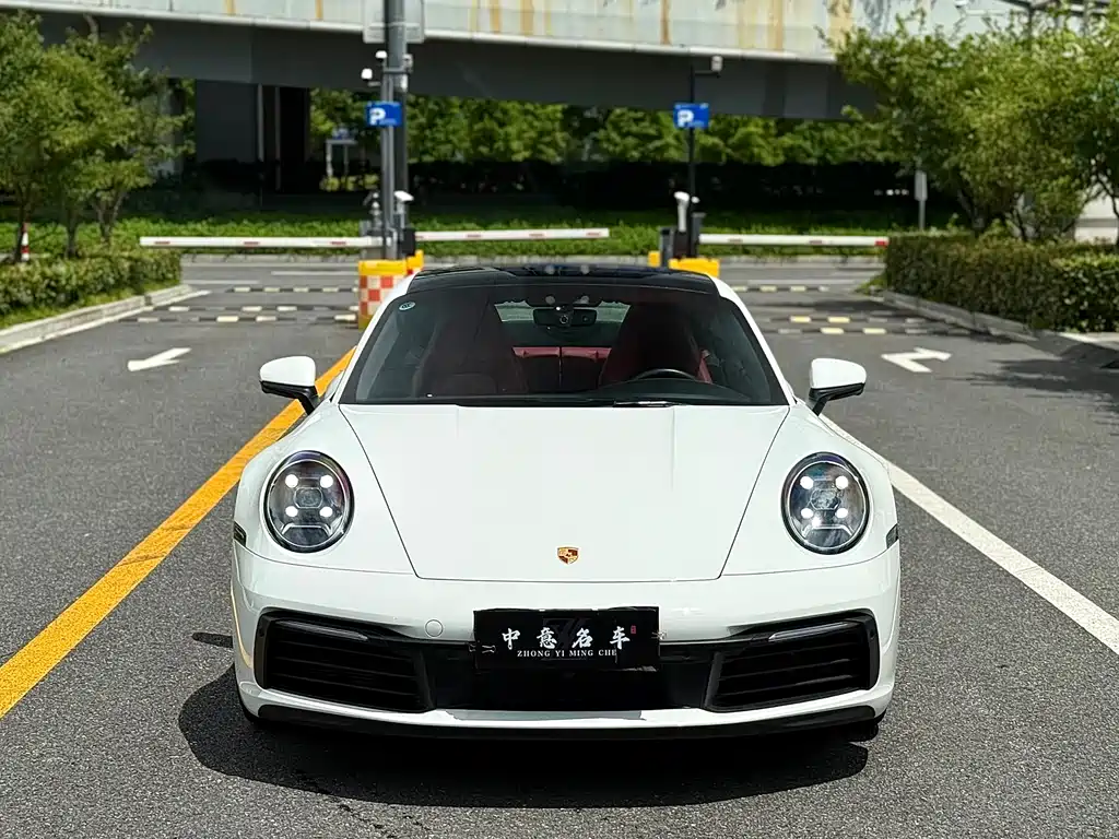 Porsche 911 2022 Carrera 3.0T