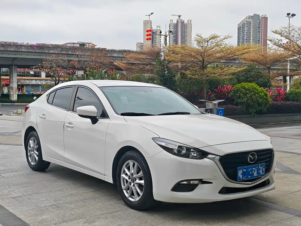 MAZDA 3 ANGKESAILA