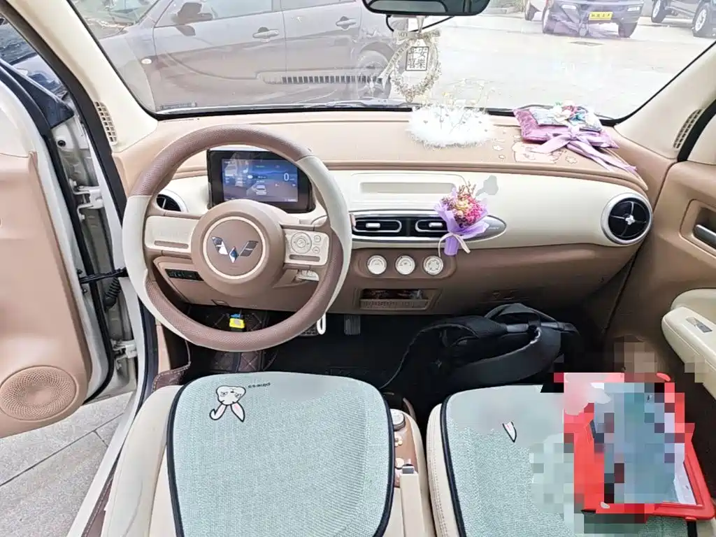 Wuling Mini EV MINIEV 2025