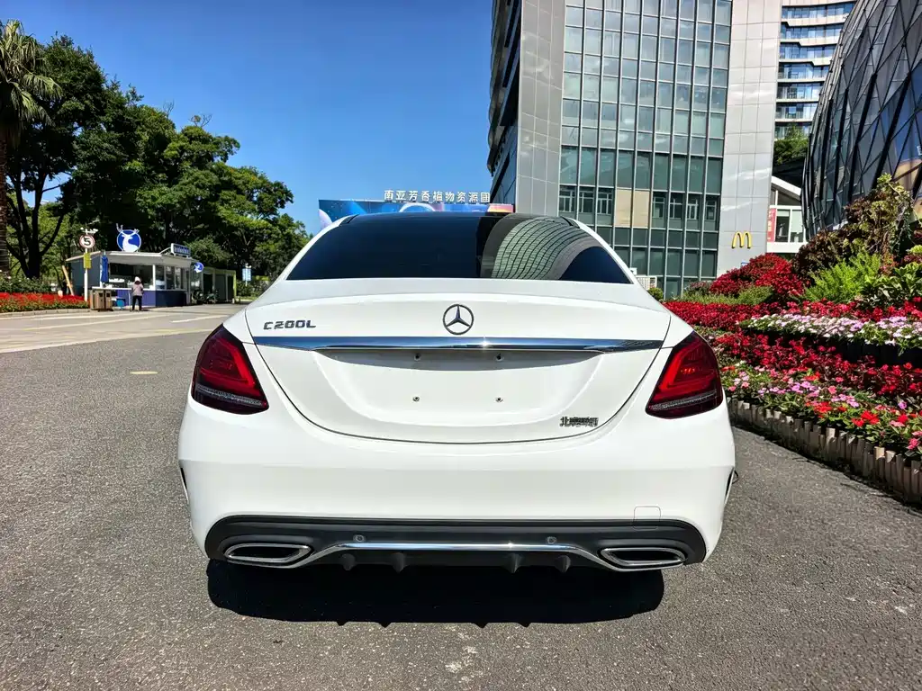 Mercedes-Benz C-Class — миниатюра 20