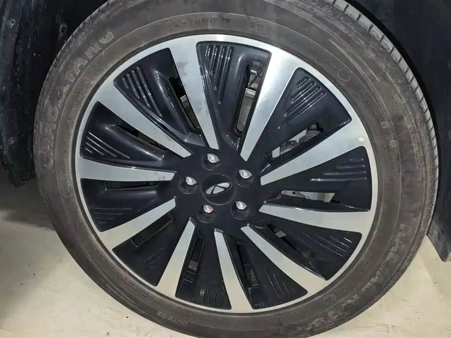 Chery T8 2025 1.5T 130km Premium 5 мест